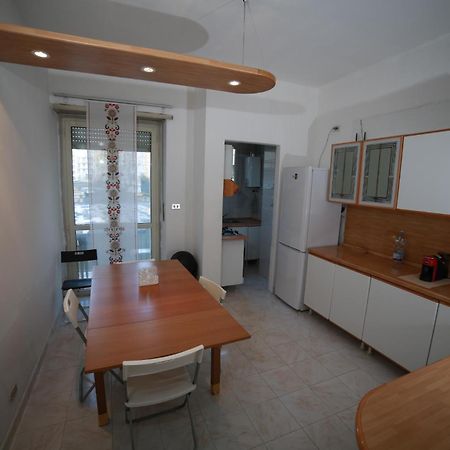 Cozyneat Hub Vandrarhem Turin Exteriör bild