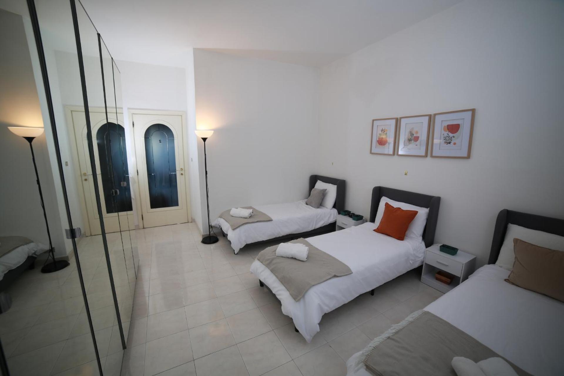 Cozyneat Hub Vandrarhem Turin Exteriör bild