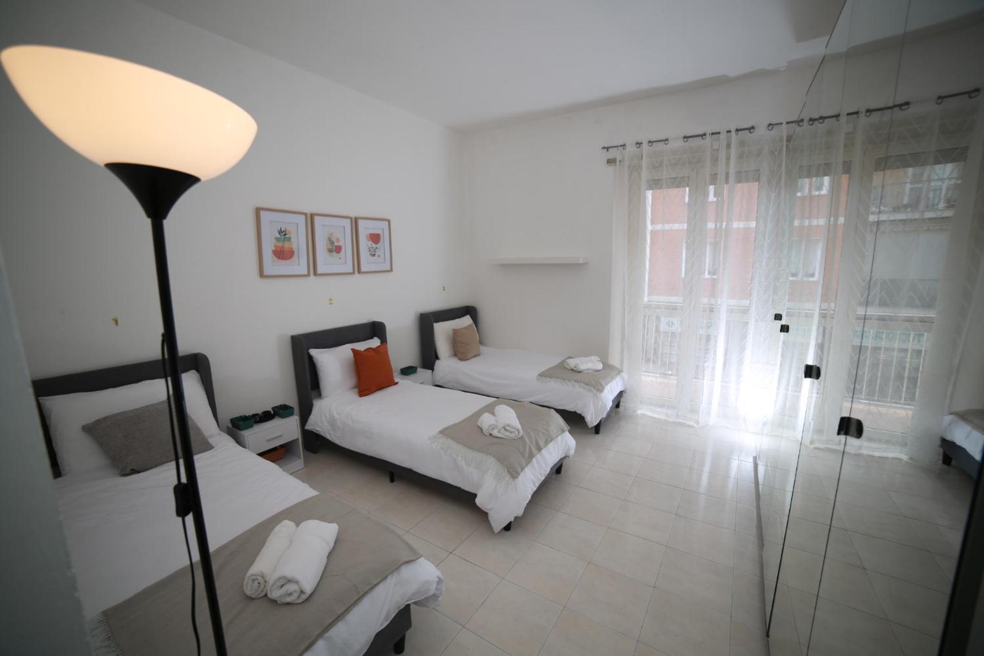 Cozyneat Hub Vandrarhem Turin Exteriör bild